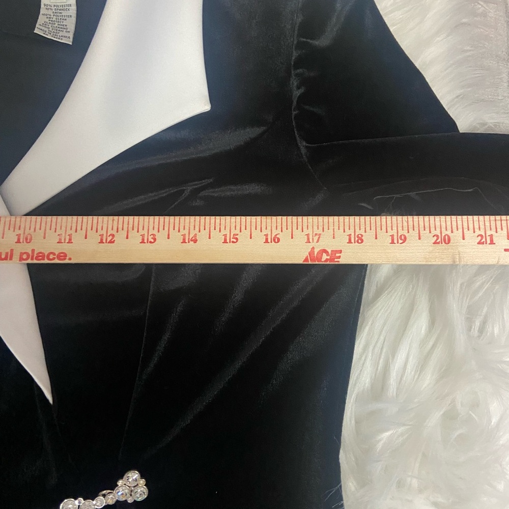 Alex Evenings Sz M Elegant Black Velvet Women's Jacket - Picture 8 of 10